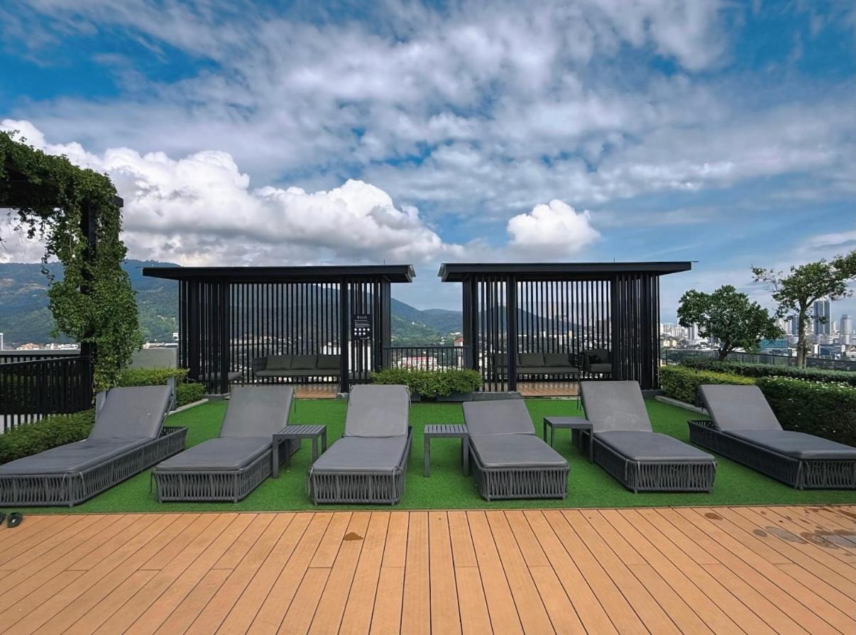 Beacon Executive Suite - City View - By Iz Джордж Таун Екстериор снимка